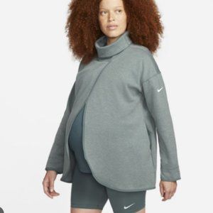 NWT Women's Reversible Pullover (Maternity)  Hasta/Heather/White